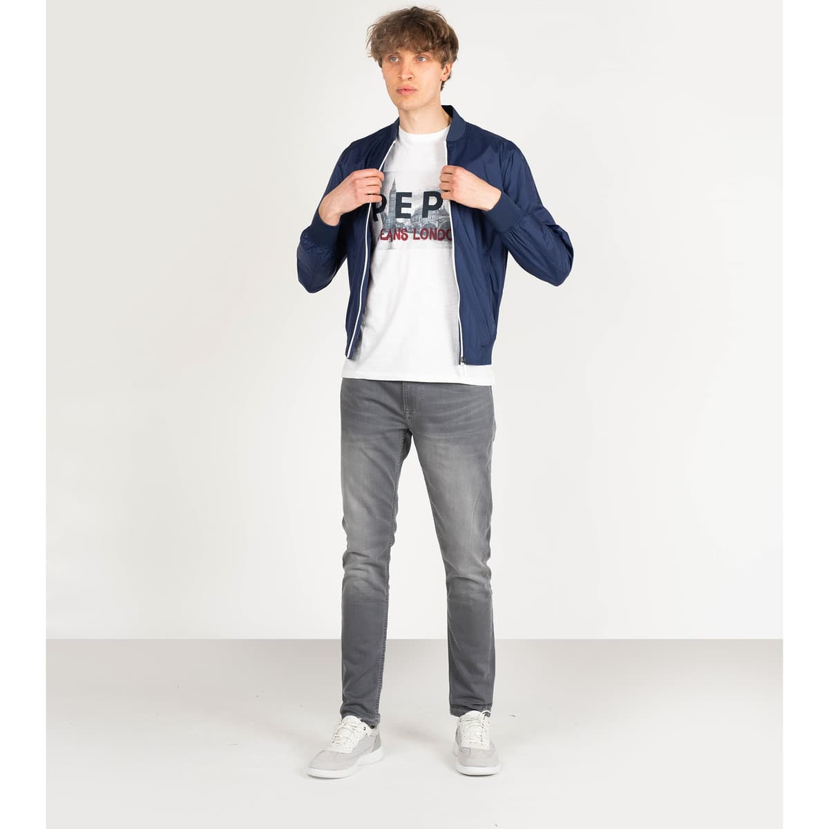 Invicta 4431804 Bílá