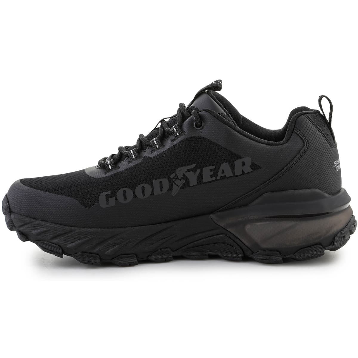 Skechers Max Protect Fast Track 237304-BBK Black Černá